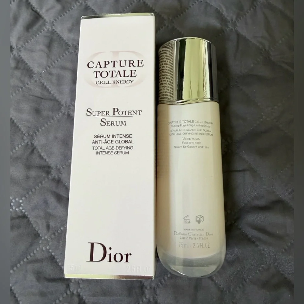 Dior Capture Totale Super Potent Serum 2.5oz - Picture 4 of 6